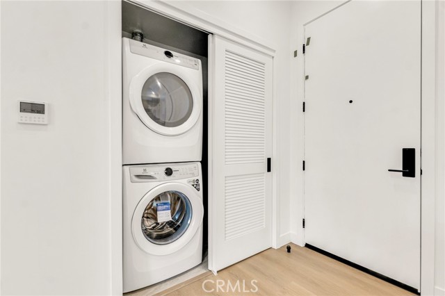 848 N. Hayworth, West Hollywood CA: https://media.crmls.org/medias/dc8529d3-b975-44fb-9c8f-09dad2f6bc49.jpg