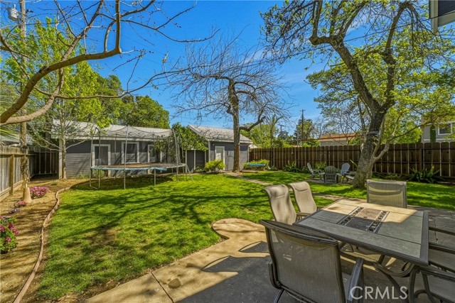 Detail Gallery Image 50 of 52 For 303 W 21st, Merced,  CA 95340 - 3 Beds | 2 Baths