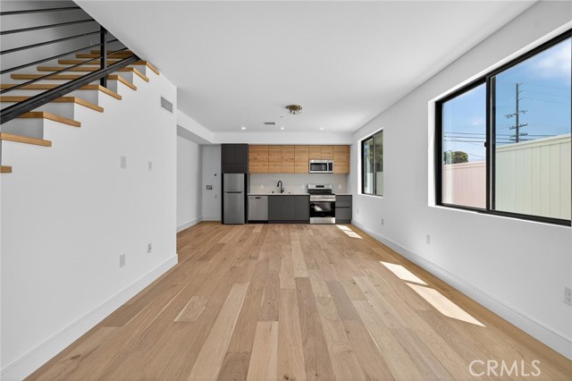Detail Gallery Image 34 of 50 For 1011 S Prospect Ave, Redondo Beach,  CA 90277 - – Beds | – Baths