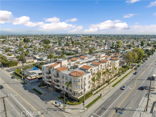 Detail Gallery Image 45 of 45 For 6800 Corbin Ave #104,  Reseda,  CA 91335 - 2 Beds | 2 Baths