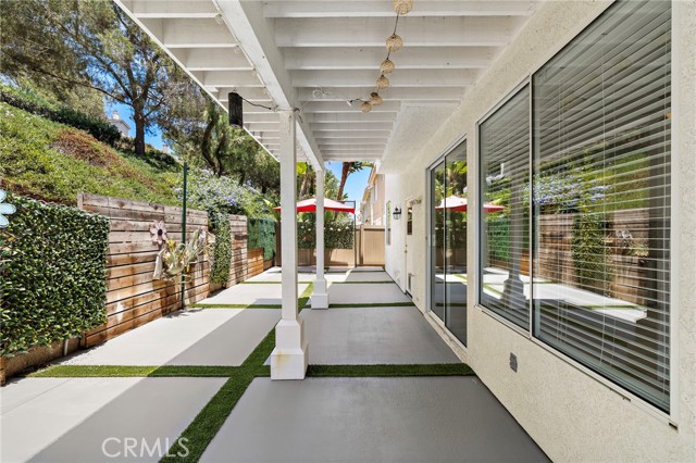 9 Cranwell, Aliso Viejo CA: https://media.crmls.org/medias/dc86ab1e-52fd-4202-912b-05ea90b3d003.jpg