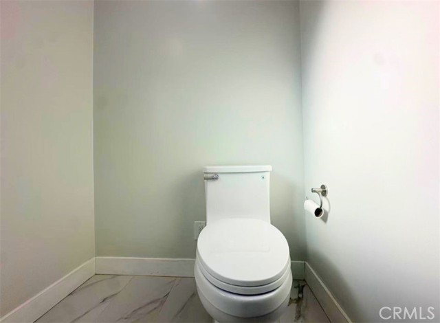 637 W Floral Drive, Monterey Park CA: https://media.crmls.org/medias/dc8737d4-b1ce-48c6-b894-6afba0f75de6.jpg