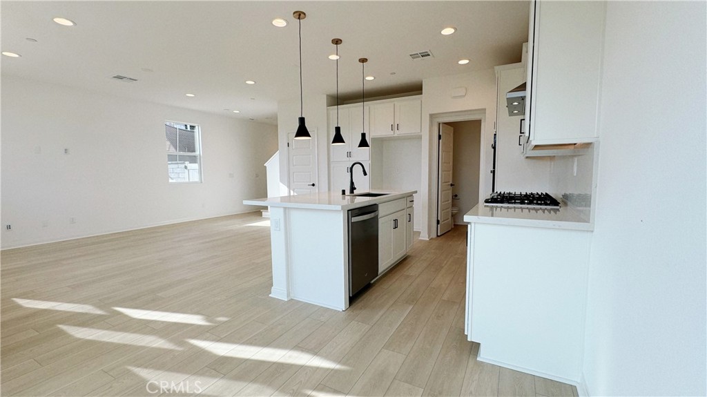 MLS #OC25206678 image #3