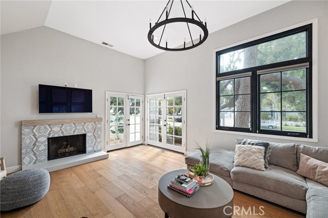 716 Broadway, Redondo Beach, California 90277, 3 Bedrooms Bedrooms, ,2 BathroomsBathrooms,Residential,Sold,Broadway,SB23089212