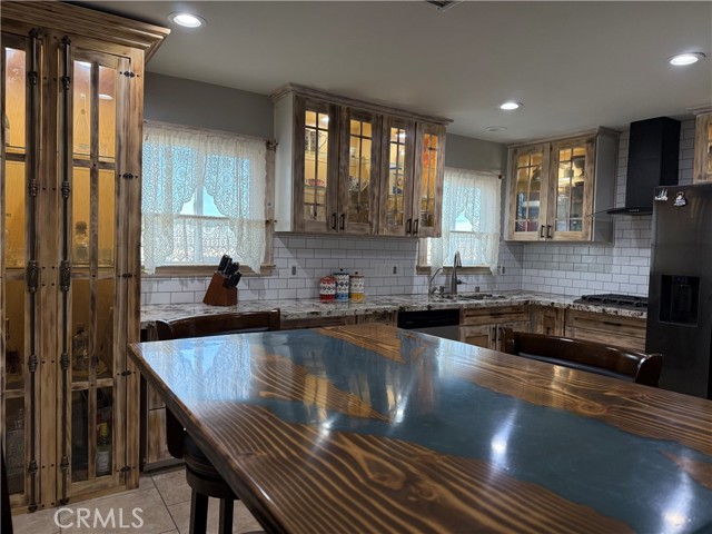 Detail Gallery Image 7 of 28 For 44515 Fern Ave, Lancaster,  CA 93534 - 2 Beds | 1 Baths