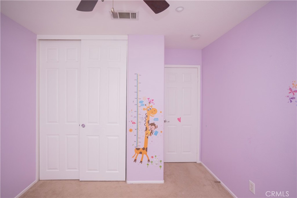https://media.crmls.org/medias/dc895b60-cf4c-4a4b-918e-fb4139ca7602.jpg?preset=X-Large