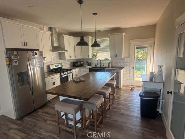 Detail Gallery Image 4 of 14 For 500 Saticoy Lane, Paradise,  CA 95969 - 2 Beds | 2 Baths