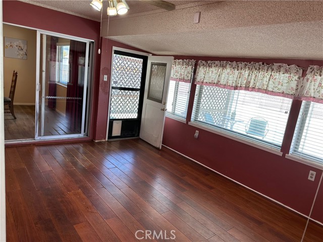 Detail Gallery Image 32 of 39 For 29460 Thornhill Dr, Menifee,  CA 92586 - 2 Beds | 2 Baths