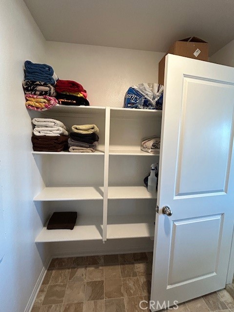 Detail Gallery Image 12 of 31 For 5066 Banjo Way, Hemet,  CA 92545 - 3 Beds | 2/1 Baths