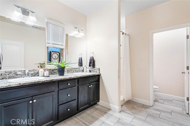 Detail Gallery Image 24 of 35 For 1553 N State, Fresno,  CA 93722 - 3 Beds | 2 Baths