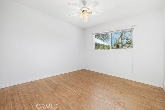 Detail Gallery Image 20 of 28 For 20159 Londelius St, Winnetka,  CA 91306 - 4 Beds | 2 Baths