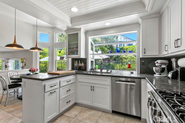 32862 Danapoplar, Dana Point CA: https://media.crmls.org/medias/dc8f33d7-afa9-45c6-a387-6e15eb67c278.jpg