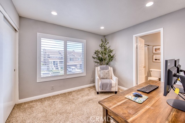 Detail Gallery Image 15 of 20 For 43 Calle Estero, Rancho Santa Margarita,  CA 92688 - 3 Beds | 2/1 Baths