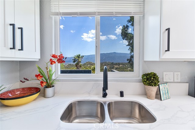 Detail Gallery Image 15 of 39 For 47800 Secret Falls Rd, Aguanga,  CA 92536 - 3 Beds | 2 Baths