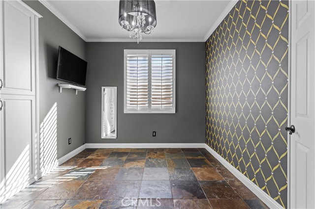 MLS #OC25239978 image #9