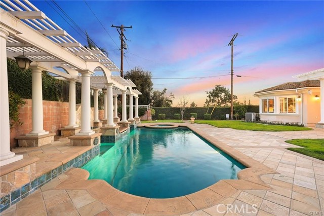 1774 Orangewood Lane, Arcadia CA: https://media.crmls.org/medias/dc914935-54bb-466f-899f-d37f5fafe7e5.jpg