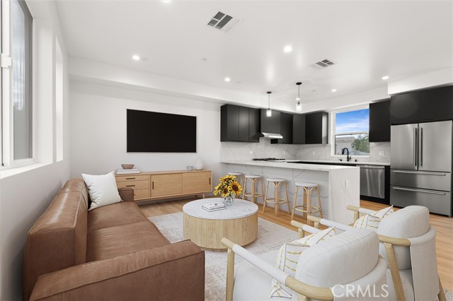 Front Image Thumbnail for CRSB25269174