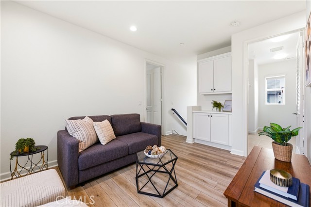 Image 35 of 58 For 1625 Range Road