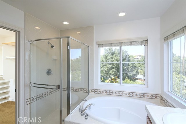 Detail Gallery Image 18 of 31 For 26760 via La Paz, Valencia,  CA 91381 - 3 Beds | 2/1 Baths