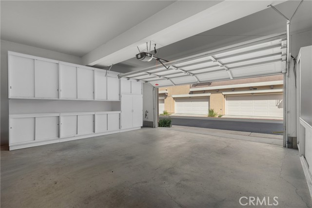 Detail Gallery Image 23 of 30 For 17823 Poplar Court, Carson,  CA 90746 - 3 Beds | 3 Baths