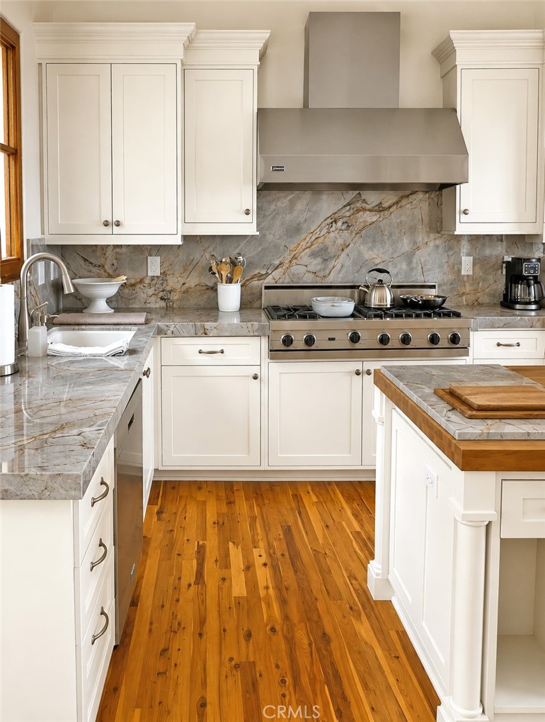 MLS #OC26004288 image #7