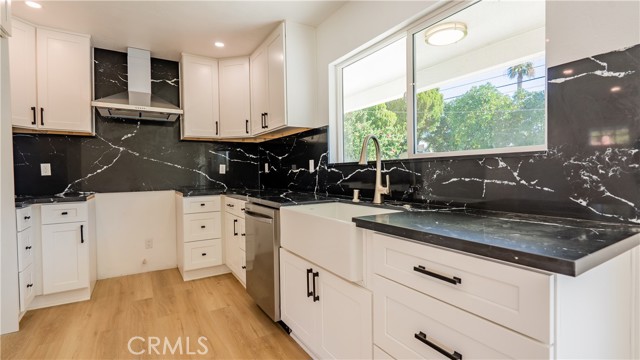 Detail Gallery Image 8 of 45 For 7516 San Juan, Riverside,  CA 92504 - 3 Beds | 1 Baths