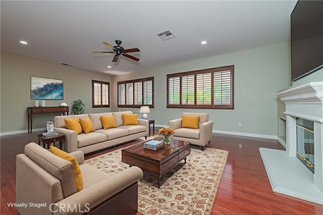 Detail Gallery Image 15 of 38 For 6221 Ruby Crest Way, Jurupa Valley,  CA 91752 - 4 Beds | 3 Baths