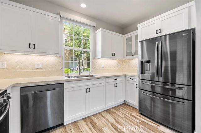 151 Canyoncrest, Irvine CA: https://media.crmls.org/medias/dc94db66-da23-453f-9401-b46aaea87a77.jpg