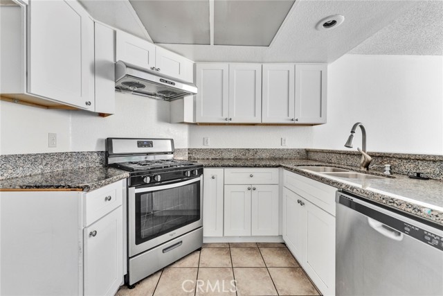 Detail Gallery Image 11 of 43 For 9764 Huntington Dr a,  Rancho Cucamonga,  CA 91701 - 3 Beds | 2 Baths