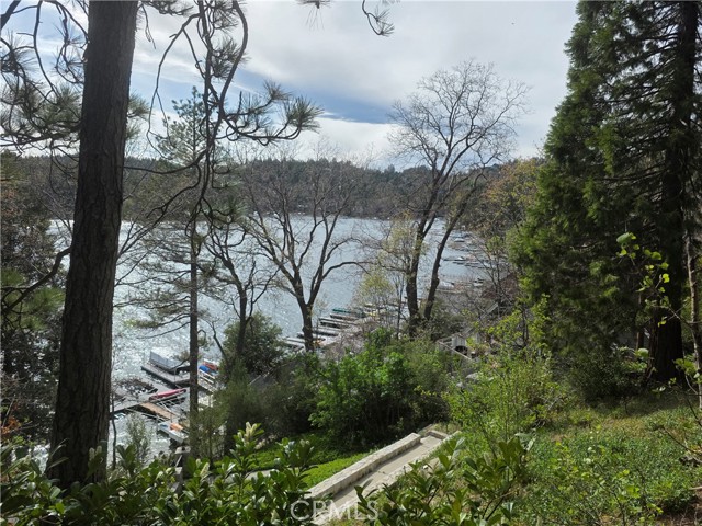 Detail Gallery Image 26 of 27 For 412 N 412 #a, Lake Arrowhead,  CA 92354 - 0 Beds | 0 Baths