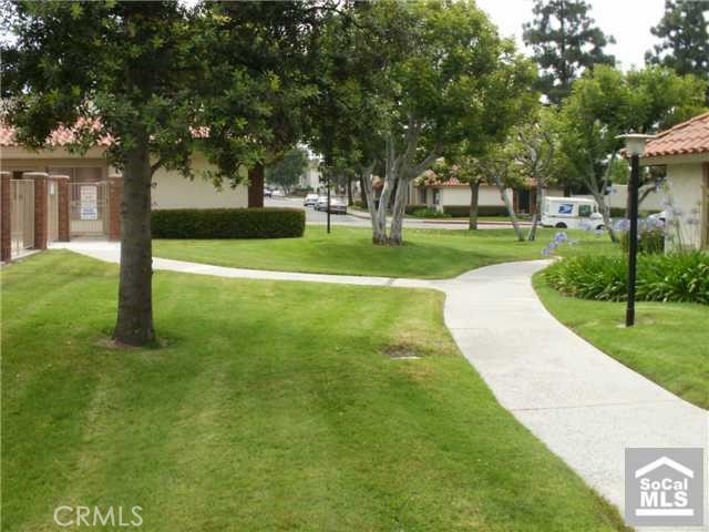 4761 Guadalajara Way, Buena Park CA: https://media.crmls.org/medias/dc9630d8-155d-46f0-a23a-3e0d3dabbd00.jpg