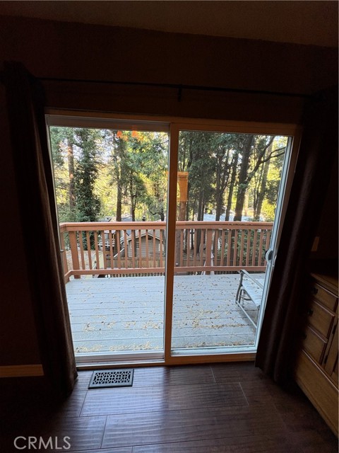 Detail Gallery Image 46 of 57 For 743 Woodland Rd, Crestline,  CA 92325 - 3 Beds | 2/1 Baths