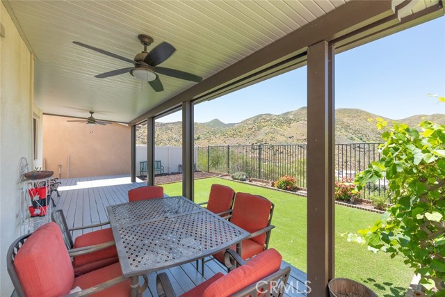 Detail Gallery Image 33 of 45 For 24263 Lilac Ln, Lake Elsinore,  CA 92532 - 4 Beds | 2/1 Baths