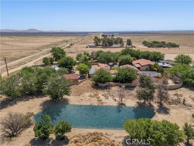 15374 Gaskell Road, Rosamond CA: https://media.crmls.org/medias/dc96df29-fd0d-41cf-825b-41f40df609c1.jpg