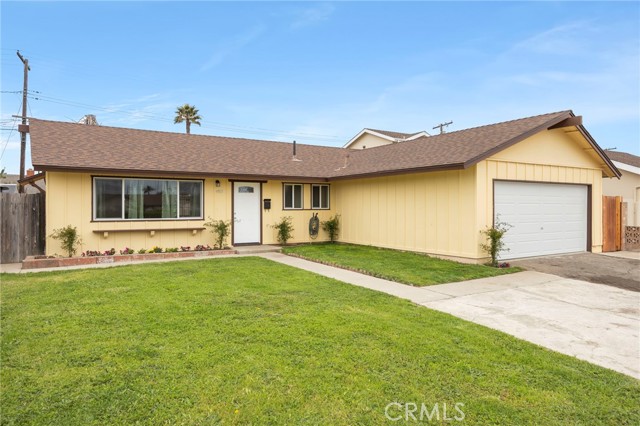 Detail Gallery Image 1 of 28 For 4905 S J St, Oxnard,  CA 93033 - 4 Beds | 2 Baths