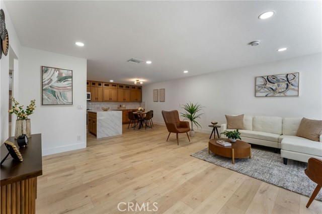 Detail Gallery Image 6 of 36 For 23521 Los Adornos, Aliso Viejo,  CA 92656 - 3 Beds | 2/1 Baths