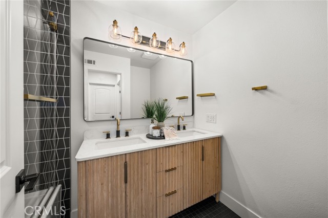 Detail Gallery Image 33 of 58 For 1177 Hastings Ct, San Dimas,  CA 91773 - 4 Beds | 2/1 Baths