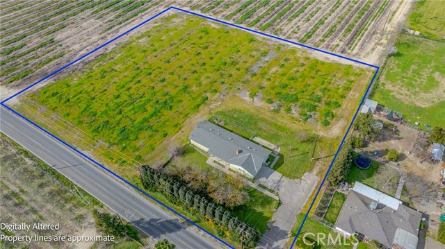 Image 7 of 46 For 8136 Walnut Avenue