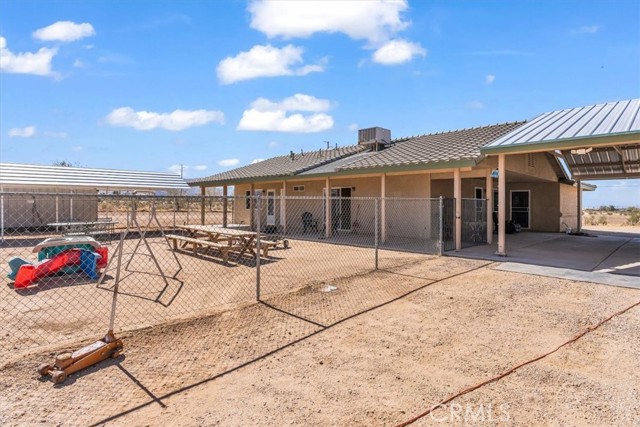 Detail Gallery Image 26 of 40 For 11575 Tujunga Rd, Apple Valley,  CA 92308 - 4 Beds | 3 Baths