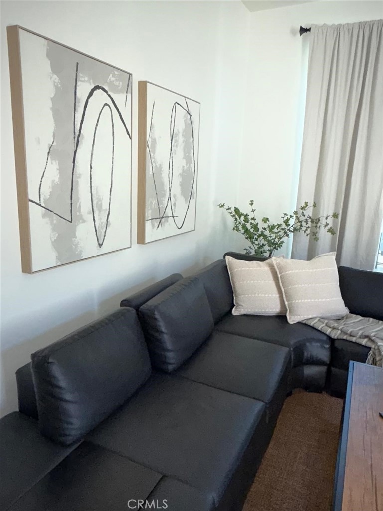 MLS #SR25260381 image #7