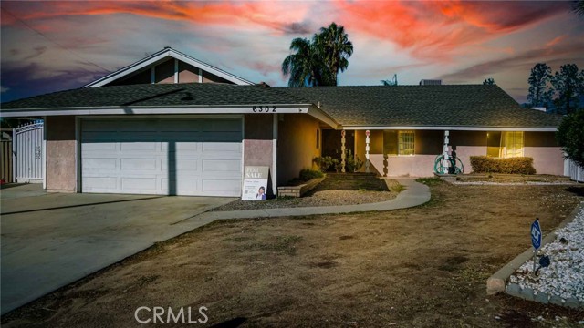 Detail Gallery Image 1 of 25 For 6302 Orange Knoll Ave, San Bernardino,  CA 92404 - 4 Beds | 2 Baths