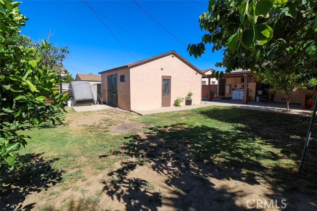 Detail Gallery Image 22 of 31 For 2225 W 153rd St, Compton,  CA 90220 - 3 Beds | 1/1 Baths