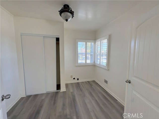 Detail Gallery Image 5 of 26 For 587 E Arrow, Upland,  CA 91786 - 5 Beds | 2/1 Baths