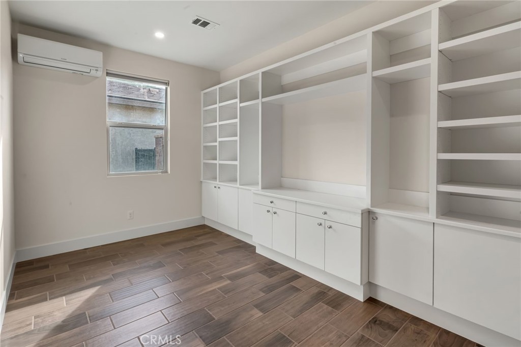 MLS #DW25252670 image #38