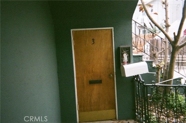 26 Loma Avenue