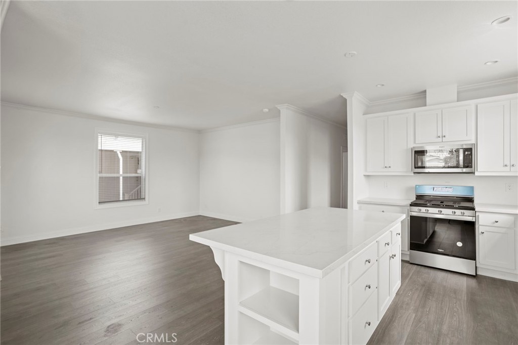 3030 Oceanside Boulevard - photo 12