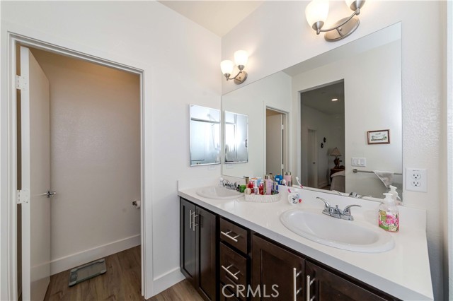Detail Gallery Image 19 of 29 For 111 E Knox Dr, La Habra,  CA 90631 - 2 Beds | 2/1 Baths