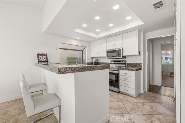 Detail Gallery Image 4 of 59 For 41927 Preston Trl, Palm Desert,  CA 92211 - 2 Beds | 2 Baths