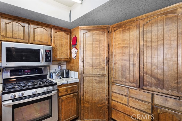 Detail Gallery Image 15 of 30 For 18472 Danbury Ave, Hesperia,  CA 92345 - 3 Beds | 2 Baths