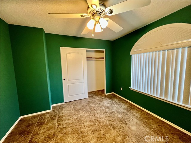 Detail Gallery Image 12 of 24 For 14355 Bochee Rd, Apple Valley,  CA 92307 - 3 Beds | 2 Baths